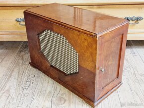 Starožitné rádio Radiola, 313V, SR, rok 1931 - 18