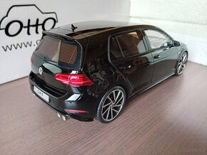BMW, Ford, Toyota, MB, Peugeot,Renault, VW a Honda 1:18 Otto - 18