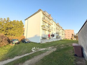 Pronájem, zrekonstruovaný byt 2+1 s balkonem, 52 m2 - ul. Pr - 18