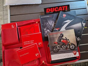 Ducati Monster 1200S - 18