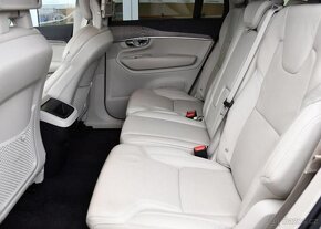 Volvo XC90 B5 AWD INSCRIPTION K360°TAŽNÉ - 18