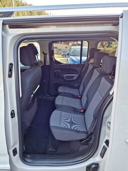 TOYOTA Proace City Verso, 1.5 D (96 kW), 64 tis. km, 7 míst - 18