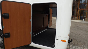 LAIKA 3.0 D  KREOS  8009 ČR IVECO DAILY - 18