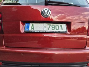 VW Touran 1.9TDI 77kW,2010,7míst,bez koroze,tažné,xenon. - 18