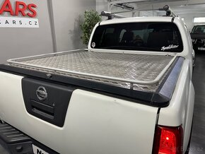 Nissan Navara 2,5 DCI 4X4 DOUBLE CAB TAŽNÉ - 18