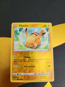 Pokemon Pikachu - sběratelské karty - 18