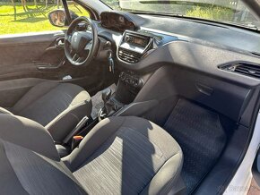 Peugeot 208 1.4Hdi  50kw - 18