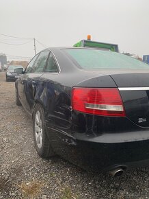 Audi A6 2.4 V6 130kW sedan - 18