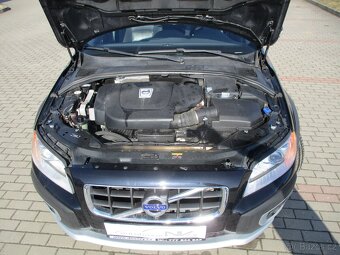 VOLVO XC70 2,4D5 158kw Geartronic Summum AWD 2012 - 18