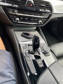 Bmw G05 540i x-drive - noční vidění , masáže, HK - 18