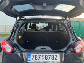 Ford Kuga 2.0TDCi 100kw 4x4 manuál - 18