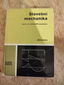 Knihy-vojenské, o letadlech a různé - 18