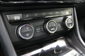 Škoda Superb 2.0TDi, DSG, Style, panorama - 18