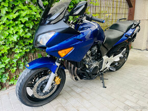 Honda CBF 600 S r.v.2004 najeto 43tis km model s ABS - 18