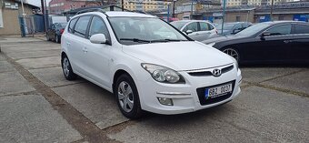 Hyundai i30 rok 2009 české auto - 18