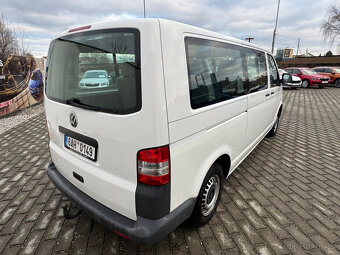 Prodám VW Transporter T5 long , 8 míst, 2011, 103Kw Caac - 18