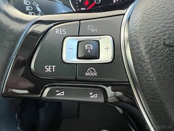 VW Passat HL 2,0 TDI 190k DSG 4M lim. LED NAVI - 18