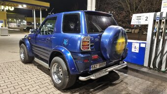 TOYOTA RAV4 DELTA 2.0 - 18