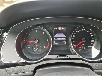 VOLKSWAGEN PASSAT 2.0TDi 110KW DSG ACC NAVI DPH - 18