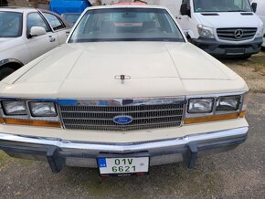 Ford Crown Victoria veterán 1989 - 18