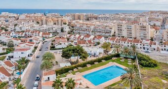 Slunný mezonetový apartmán 4+kk na prodej v Torrevieja, Špan - 18