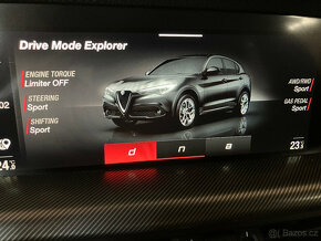 ALFA ROMEO STELVIO 2,0 206KW VELOCE 4X4 - 18