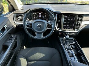 Volvo V60 Momentum Pro D3 FWD, rok 2021, původ ČR, DPH - 18