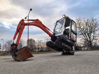 Minibagr Kubota. Vaha 1550kg. Rychloupinak, 2x lyzica. - 18