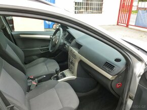 Opel Astra H 1.6 16V 85KW KOMBI KLIMA /BEZ KOROZE - 18