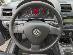 Volkswagen Jetta 1,9 TDI, 2009, nafta, manuál - 18