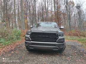 Dodge RAM 5.7 HEMI Laramie 4x4 mod.2020 led panorama blik - 18