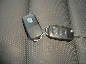Škoda Octavia, 1.6i 75kW AUTOMAT NOVÁ STK 1.MAJITEL - 18