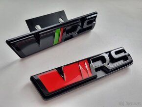 SKODA VRS LOGO RS NAPIS - 19