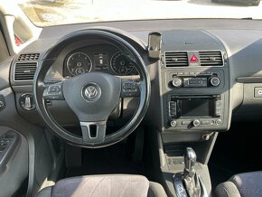 VW TOURAN 2.0TDi 125 KW DSG - 19