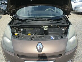 Renault Grand Scenic 1,4TCe 96kw 7míst Panorama GPS - 19