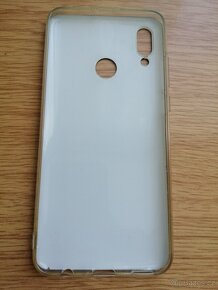 Huawei P Smart 2019 silikonové kryty 3 ks - 19