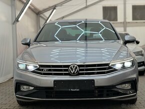 Volkswagen Passat sedan 2.0 TSi,206 kW,4x4,DSG,R-Line,LED,ČR - 19