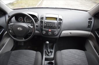 Kia Cee´d 1.6 i COMFORT/1 MAJ./PŮVOD ČR/ - 19