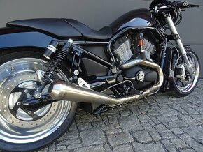 Harley Davidson VRSCR 1130 Street Rod Carbon - 19