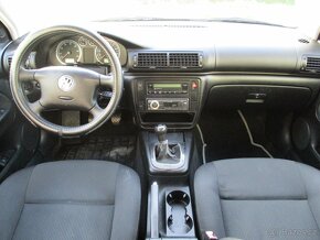 VW PASSAT 1.6 MPi KOMBI - Zachovalý stav - 19