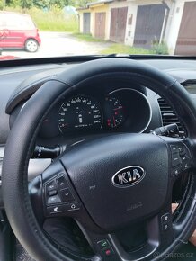 KIA SORENTO 2.2 CRDI 147 Kw.2013r. - 19