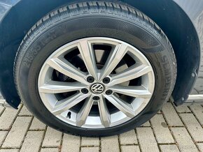 Volkswagen PASSAT 2.0 TDi DSG HIGHLINE FullLED VIRTUAL 2019 - 19