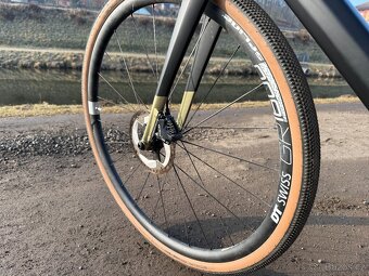 Superior - X-ROAD TEAM ISSUE GR Di2 - 19