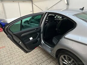 Volkswagen Passat sedan 2.0 TSi,206 kW,4x4,DSG,R-Line,LED,ČR - 19