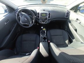 Hyundai i30 1.7 92kw náhradní díly - 19