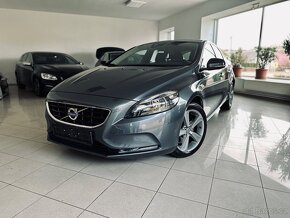 Volvo V40 2.0D/110Kw/173tis.km/Manuál/2014/Virtual/ - 19