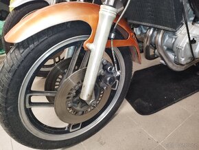 Yamaha XZ 550 - 19