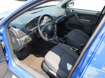 Škoda Octavia 1.6 i combi ČR 1.maj - 19