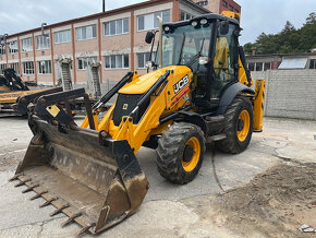 JCB 3CX CONTRACTOR 2015 - 19