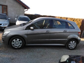 MERCEDES B 180 CDi NAFTA 80 KW KLIMA, TEMP., TAŽNÝ - 19